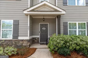 207 Goldenrod Trl, Perry, GA 31069 - Photo 3