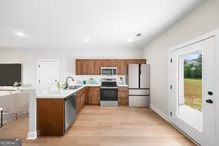 210 Cornerstone Dr, Statesboro, GA 30458 - Photo 7