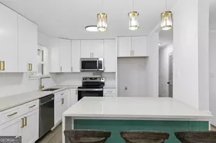 593 Country Ln Dr, Jonesboro, GA 30238 - Photo 5