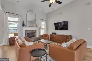 50 Cushing St, Senoia, GA 30276 - Photo 7