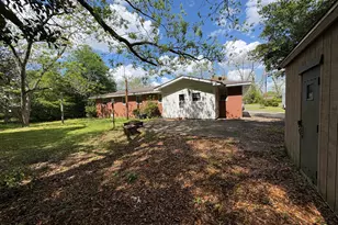 5735 Fitzgerald St, Eastman, GA 31023 - Photo 19