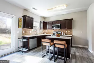 2754 Topaz Rd, Riverdale, GA 30296 - Photo 11