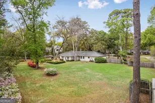 174 St Clair Dr, Saint Simons, GA 31522 - Photo 7