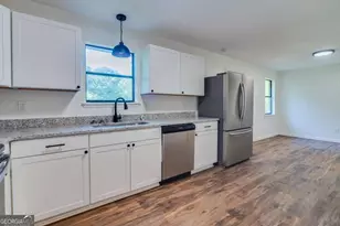 325 Camp Ground Rd, Griffin, GA 30223 - Photo 9