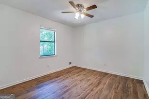 325 Camp Ground Rd, Griffin, GA 30223 - Photo 13