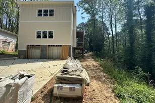 3160 Hathaway Ct, Atlanta, GA 30341 - Photo 15