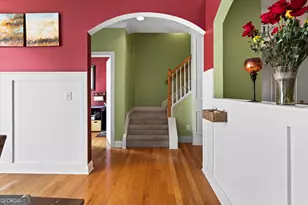 284 Blue Pointe Ct, Suwanee, GA 30024 - Photo 9