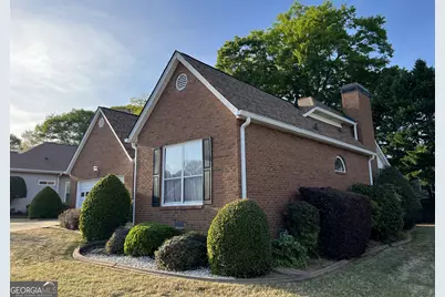 250 Brittany Chase, Fayetteville, GA 30214 - Photo 3