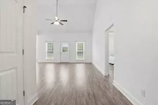 9067 Whispering Pines Blvd, Statesboro, GA 30458 - Photo 5