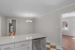 104 Julie Cir, Griffin, GA 30223 - Photo 11