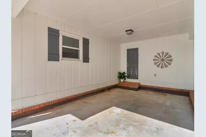 104 Julie Circle, Griffin, GA 30223 - Photo 5