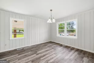 93 Carlton Ave, Union Point, GA 30669 - Photo 11