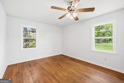 93 Carlton Avenue, Union Point, GA 30669 - Photo 29