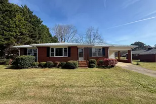 93 Carlton Ave, Union Point, GA 30669 - Photo 1