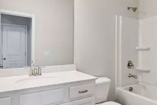 5558 Overview Dr, Flowery Branch, GA 30542 - Photo 13
