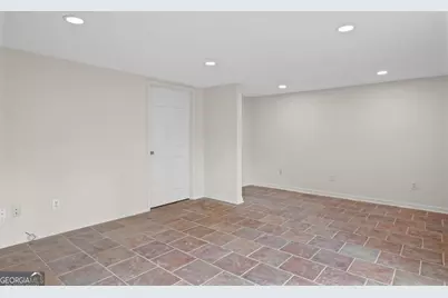 6255 Mountain Brook Lane, Atlanta, GA 30328 - Photo 39