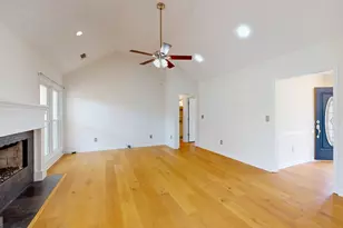 185 Crescent Dr, Newnan, GA 30265 - Photo 17