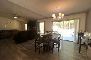 8132 Creekstone Ct, Riverdale, GA 30274 - Photo 7