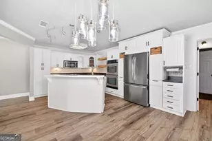 627 Rock Springs Rd, Lawrenceville, GA 30043 - Photo 11