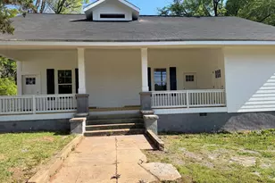 707 E 7th St, West Point, GA 31833 - Photo 1