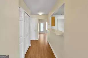 4411 Ravenwood Dr, Union City, GA 30291 - Photo 9