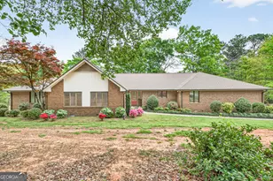 30 Saint Germaine Pl, Winder, GA 30680 - Photo 1