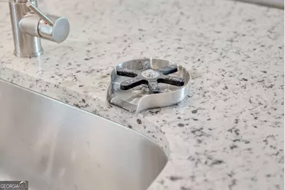 202 Freshwater Court, Lagrange, GA 30241 - Photo 3