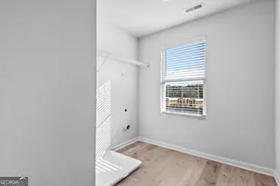 340 Jarrett St, Fairburn, GA 30213 - Photo 9