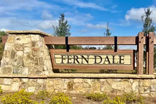 348 Jarrett St, Fairburn, GA 30213 - Photo 3