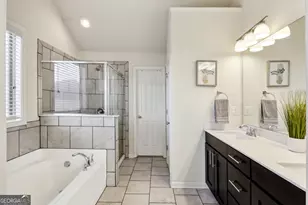 7395 Glisten Ave, Sandy Springs, GA 30328 - Photo 13