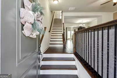 7395 Glisten Avenue, Sandy Springs, GA 30328 - Photo 3