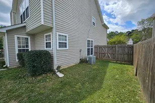 5077 Meadow Trce, Fairburn, GA 30213 - Photo 9