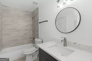 6938 Shadow Ridge Ln, Stone Mountain, GA 30087 - Photo 17