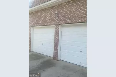 1911 Cornerstone Pass, Conyers, GA 30012 - Photo 3