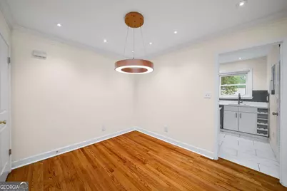 3510 Roswell Road NW #M4, Atlanta, GA 30305 - Photo 9