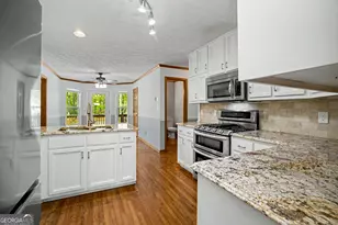 145 Vista Ln, Tyrone, GA 30290 - Photo 11