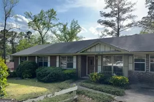 2107 Burnside Dr, Columbus, GA 31907 - Photo 1