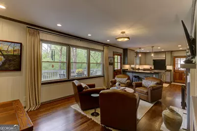 870 Starlight Drive, Sandy Springs, GA 30342 - Photo 37
