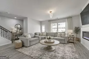 1123 Chastain Dr, Sugar Hill, GA 30518 - Photo 5