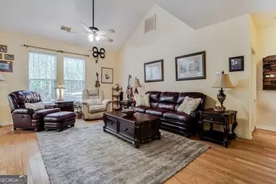 150 Royal Lane, Pooler, GA 31322 - Photo 9