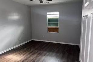 1429 Venetian Dr SW, Atlanta, GA 30311 - Photo 11