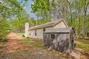 62 Catfish Ln, Lavonia, GA 30553 - Photo 5