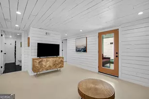 15 Izlar Ave, Tybee Island, GA 31328 - Photo 9