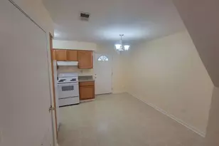 2674 Evans Mill Dr, Lithonia, GA 30058 - Photo 11