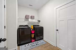 23 E Hill St, Newnan, GA 30263 - Photo 41