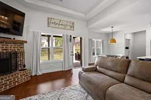 23 E Hill St, Newnan, GA 30263 - Photo 9