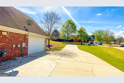 1507 Elena Drive, McDonough, GA 30253 - Photo 89