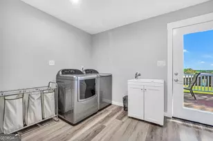 2186 Williamson Zebulon Rd, Williamson, GA 30292 - Photo 35