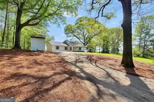 2186 Williamson Zebulon Rd, Williamson, GA 30292 - Photo 3