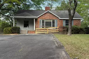 109 Vernon St, Dublin, GA 31021 - Photo 1